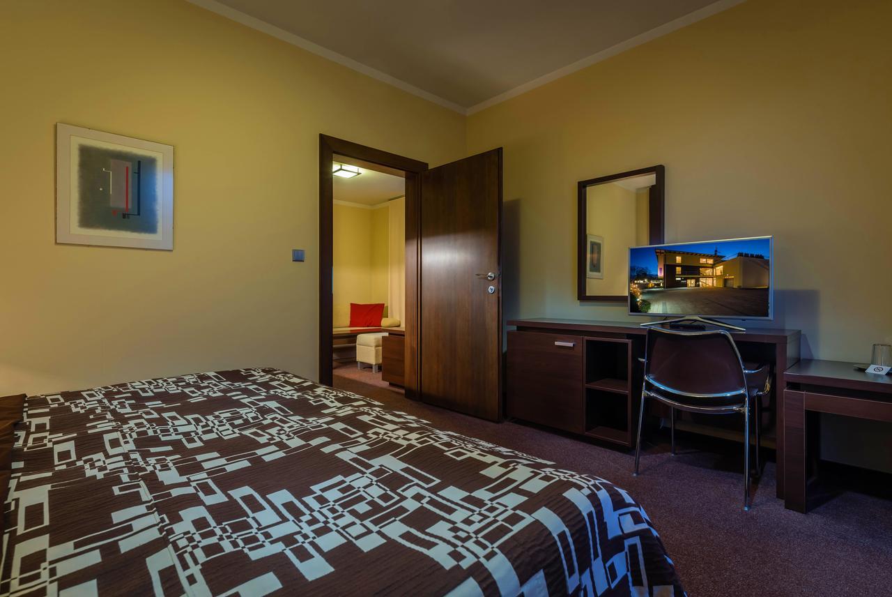 Hotel Villa Bianca Liptovský Mikuláš Buitenkant foto
