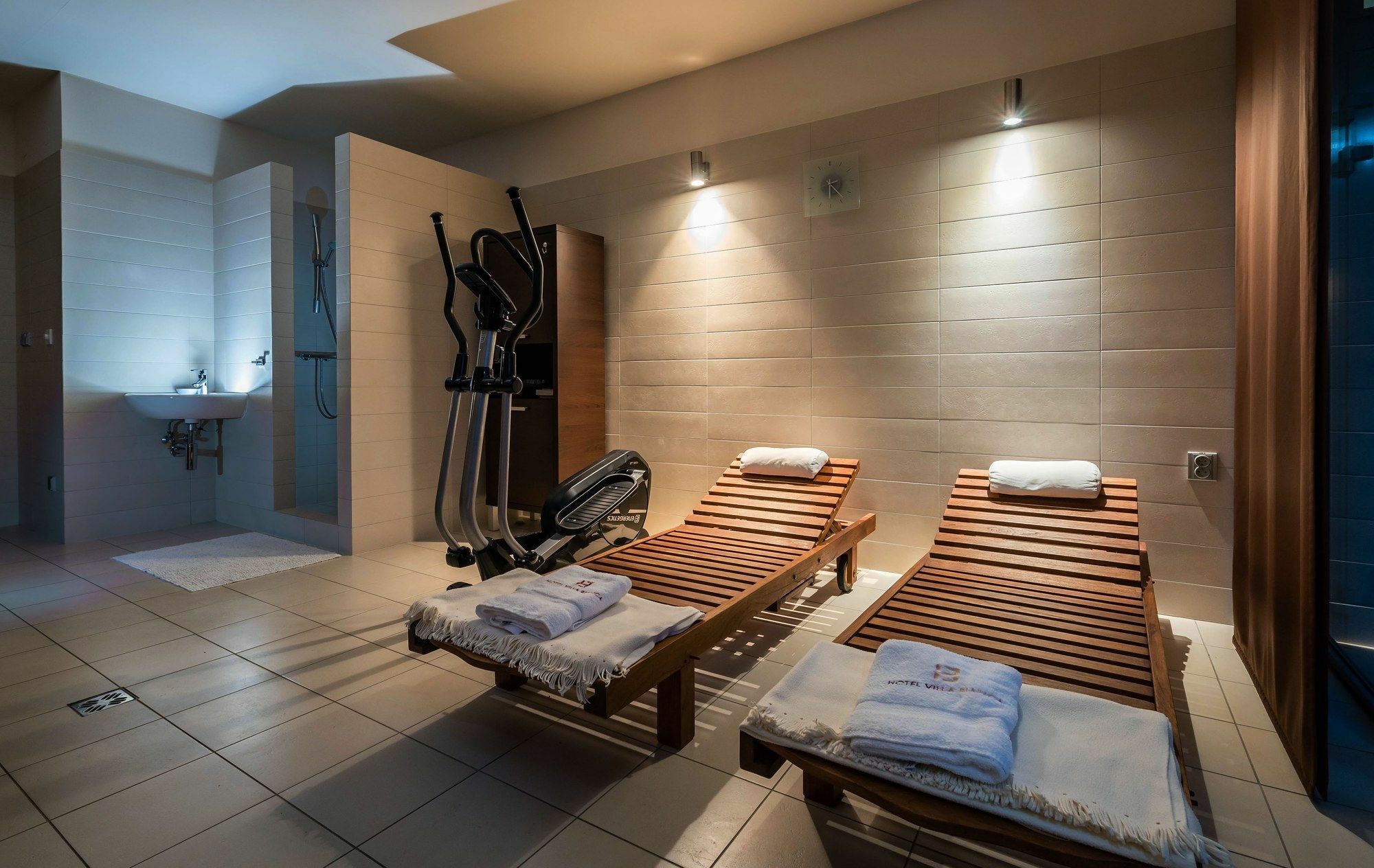Hotel Villa Bianca Liptovský Mikuláš Buitenkant foto