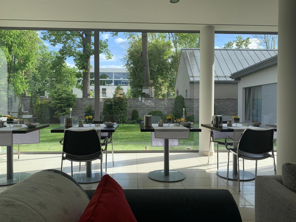 Hotel Villa Bianca Liptovský Mikuláš Buitenkant foto